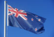 Neuseeländische Nationalflagge mit dem Kreuz des Südens