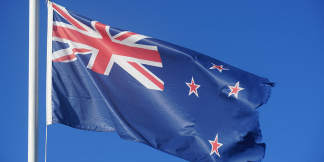 Neuseeländische Nationalflagge mit dem Kreuz des Südens